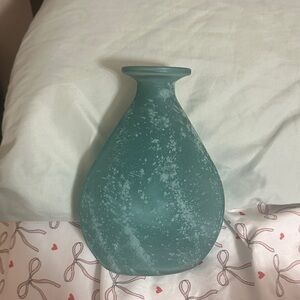 Elegant Frosted Glass Vase - Teal
